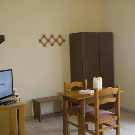 Fani Aparthotel Loutra Edipsou (Evia)