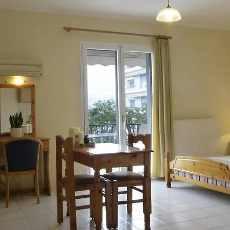 Apart Otel Fani 2*