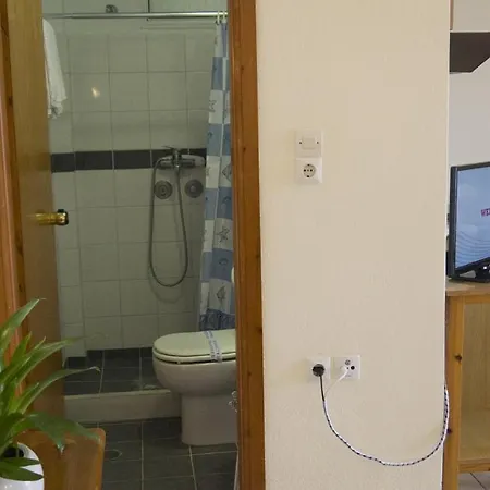 Apart Otel Fani Loutra Edipsou (Evia)