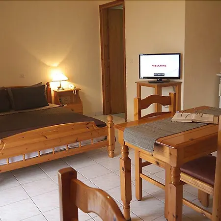 Apart Otel Fani Loutra Edipsou (Evia)